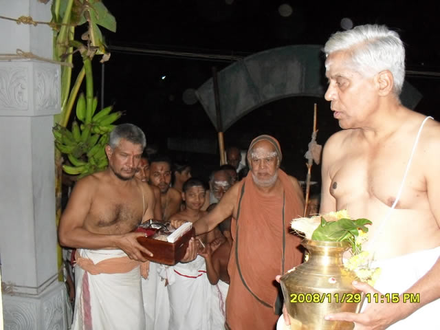 His Holiness visits Tiruvannamalai SHankara Matam